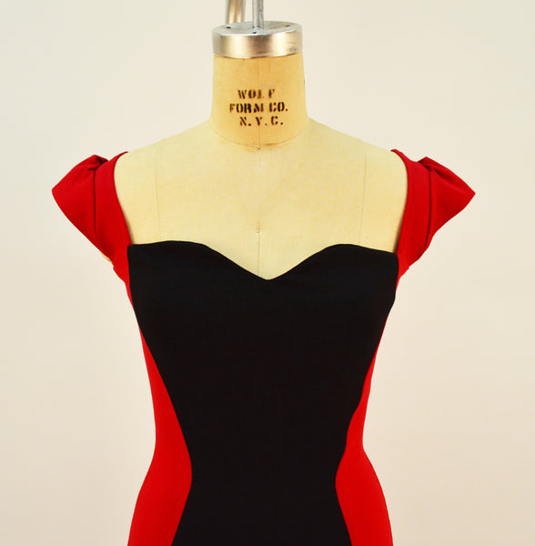 QOH Heart Color Block Wiggle Dress - Plus Available