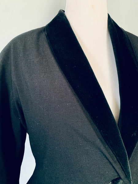 90's Vintage Black Tuxedo Jacket - Plus